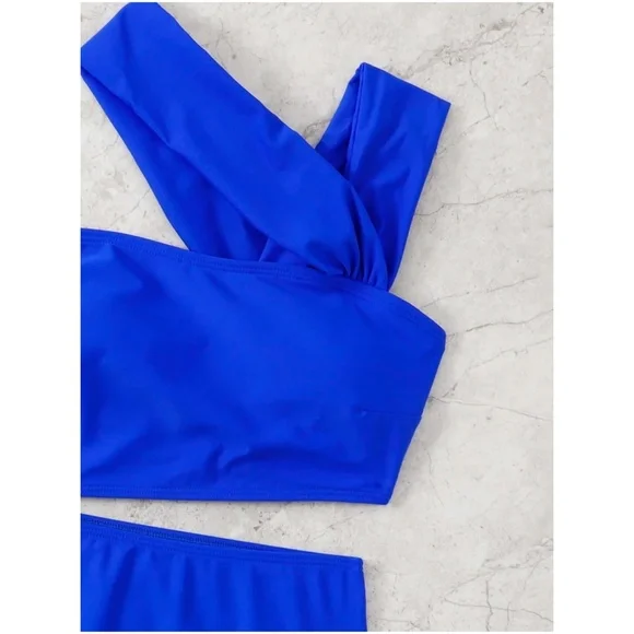 Cut out high waisted strappy monokini One Piece Swim - Picture 6 of 10